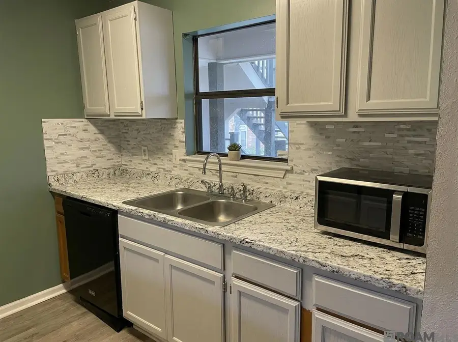 1806 S Brightside View Dr #L, Baton Rouge, LA 70820 - #3