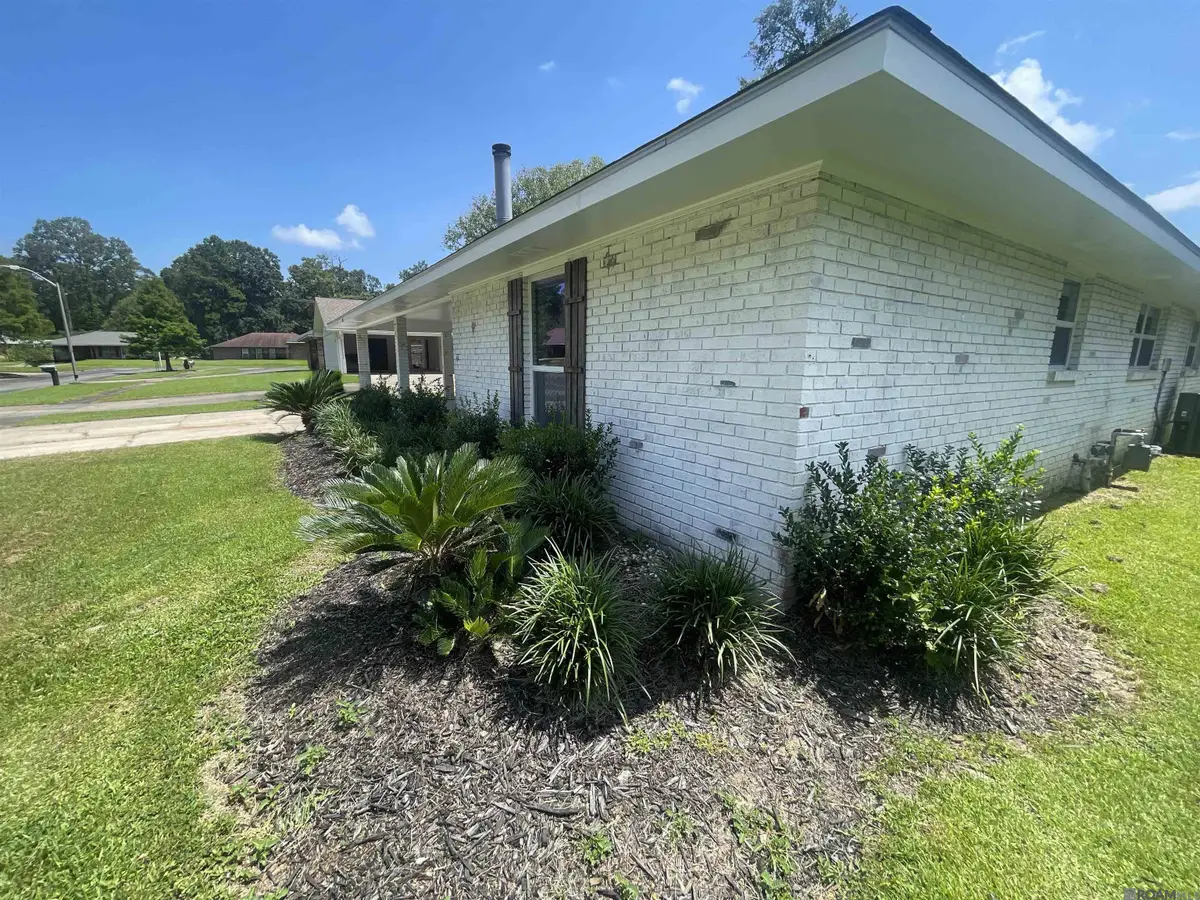 5202 Bangor Dr, Baton Rouge, LA 70814 - #1