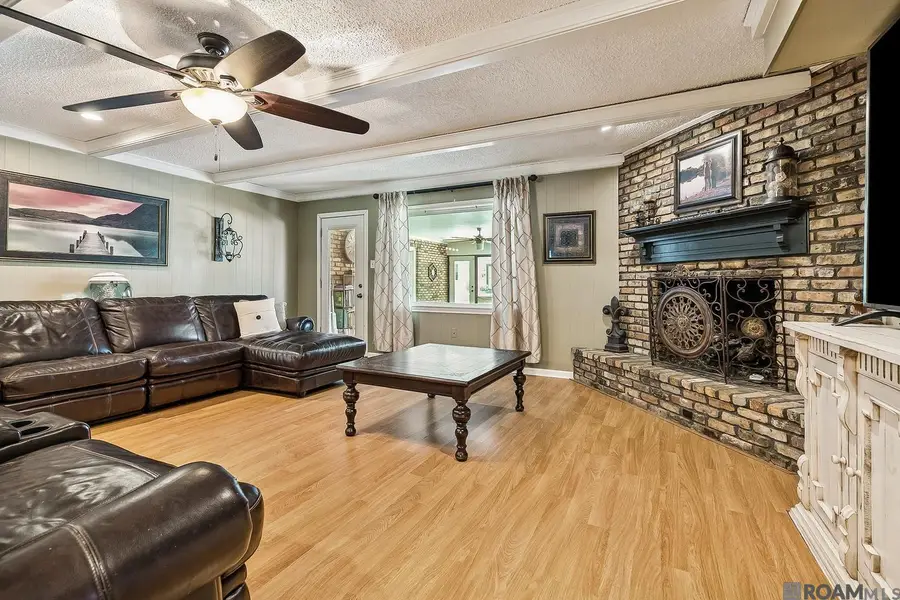 6747 Chaparral Pl, Greenwell Springs, LA 70739 - #2