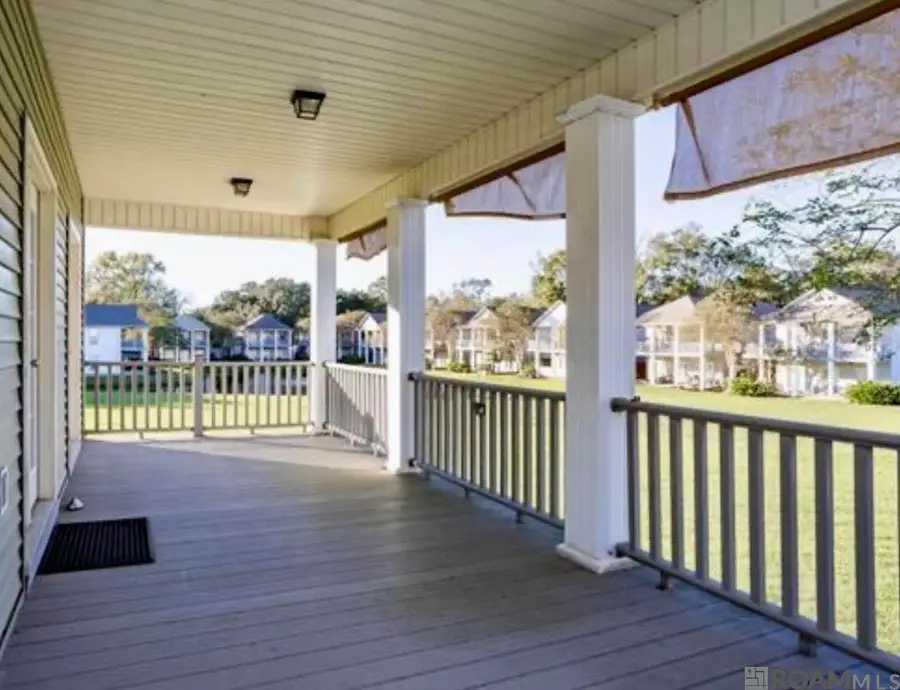 38305 Post Office Rd, Prairieville, LA 70769 - #2