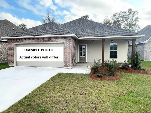 25693 Tarver Dr, Denham Springs, LA 70726
