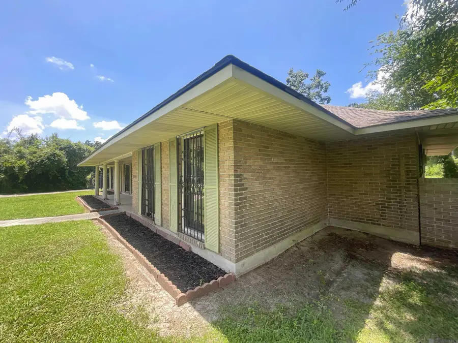 2040 Iowa St, Baton Rouge, LA 70802 - #2