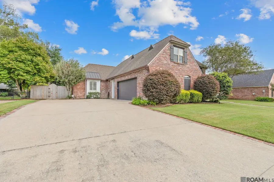 114 Innisbrook Dr, Broussard, LA 70518 - #2