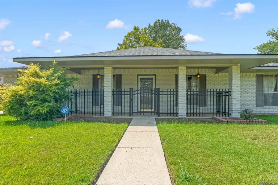 10352 Hillyard Ave, Baton Rouge, LA 70809 - #2