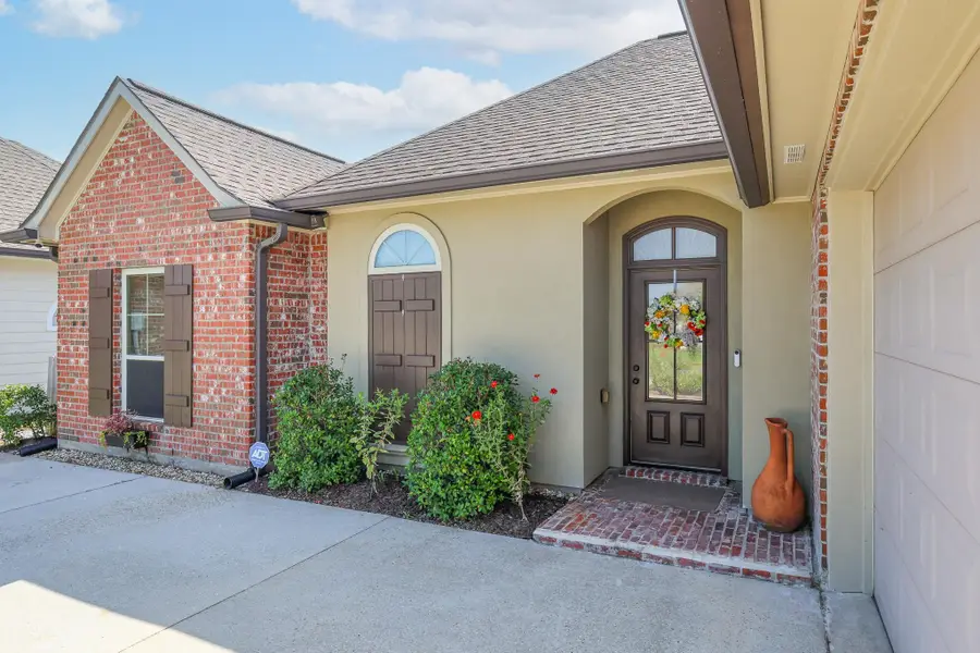 159 Lake Maclaine Avenue, Thibodaux, LA 70301 - #3