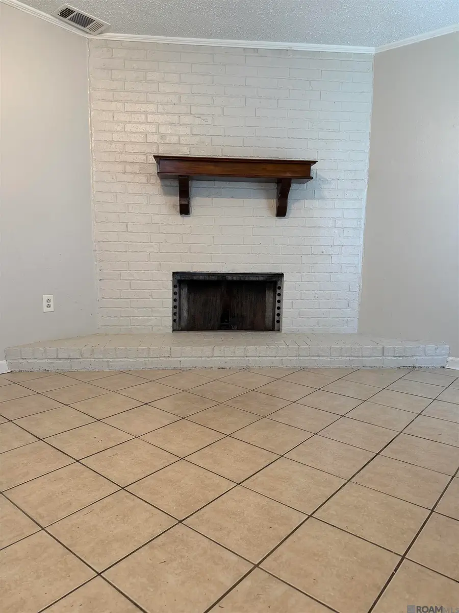 3363 King Bradford Dr, Baton Rouge, LA 70816 - #3