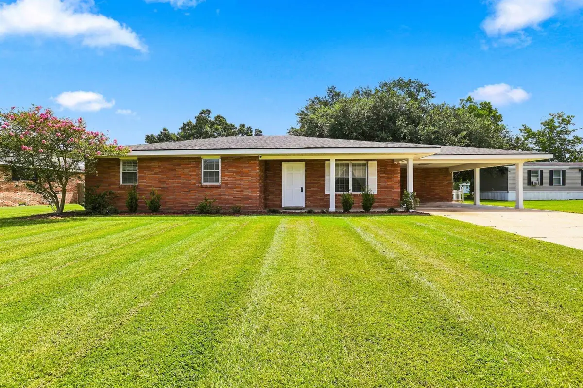 23081 S Rosary Street, Vacherie, LA 70090 - #1