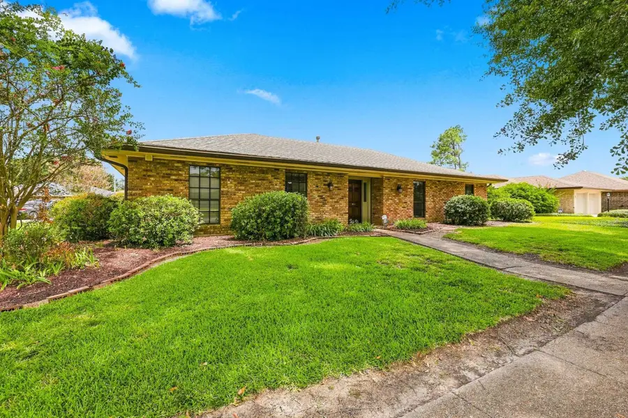 201 Aspen Dr, Houma, LA 70360 - #2