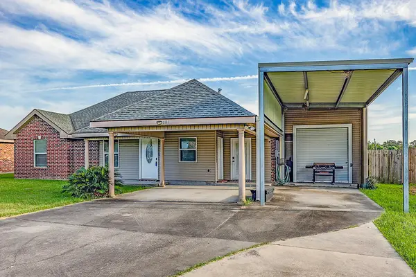 281 Gabreten Ln, Thibodaux, LA 70301
