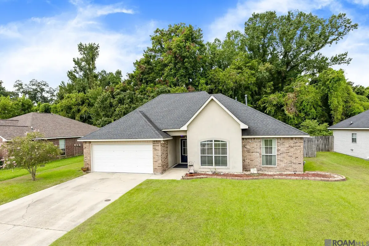 5235 Cicero Dr, Darrow, LA 70725 - #1