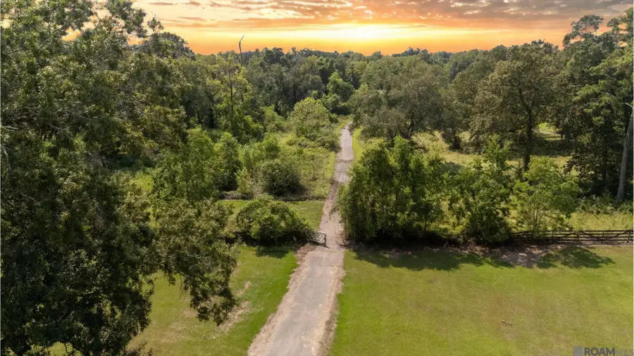 13086 Triple B Rd, Greenwell Springs, LA 70739 - #3