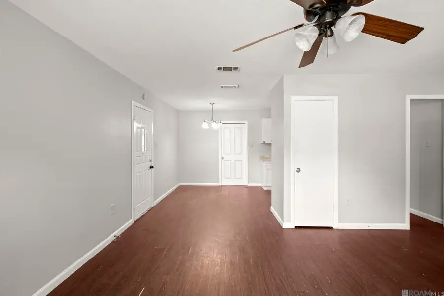 486 Fontainbleau Dr, Baton Rouge, LA 70819 - #2