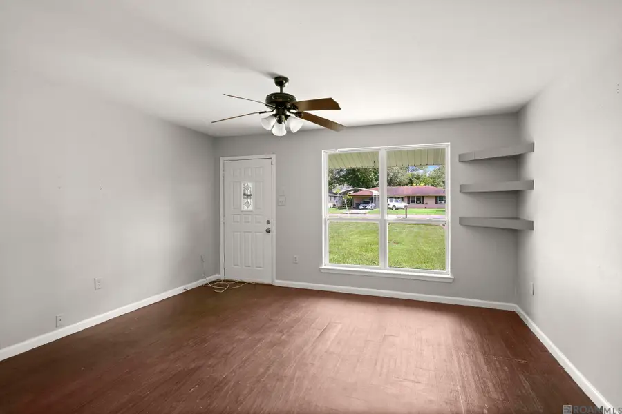 486 Fontainbleau Dr, Baton Rouge, LA 70819 - #3
