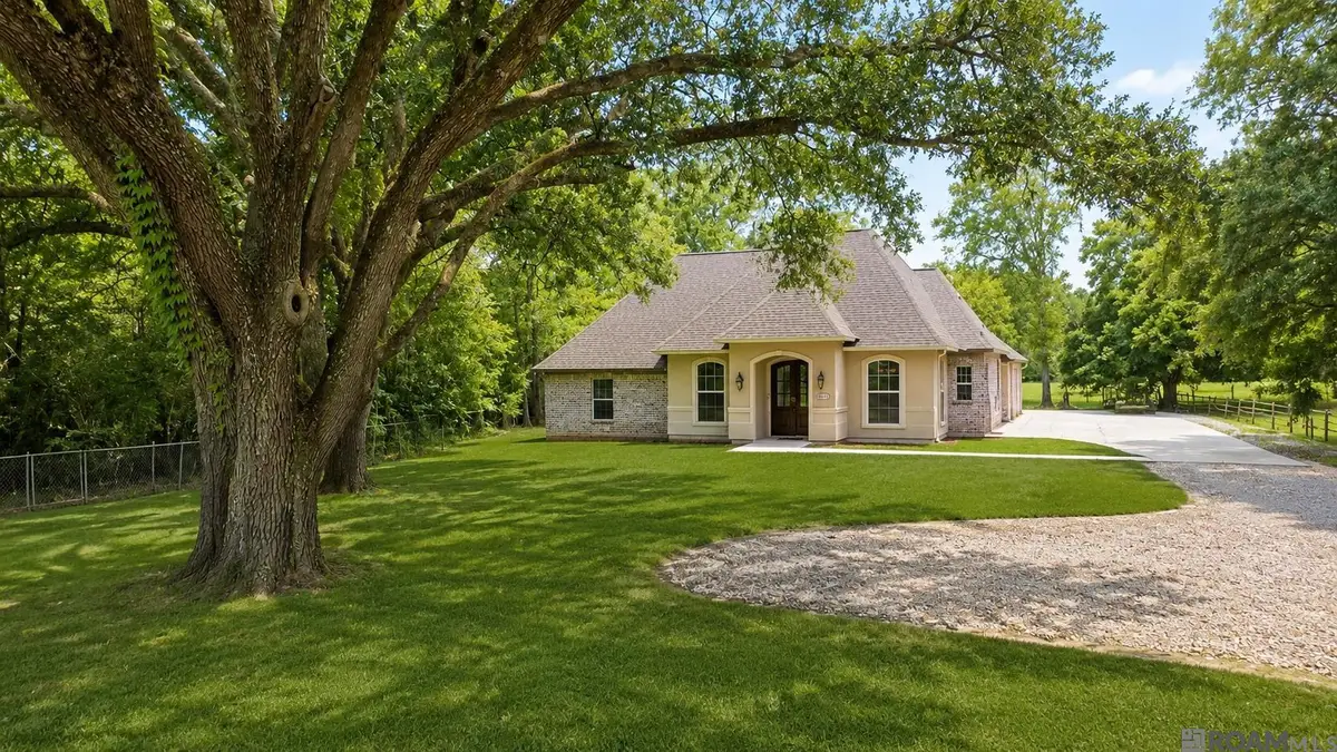 18137 Greenwell Springs Rd, Greenwell Springs, LA 70739 - #1