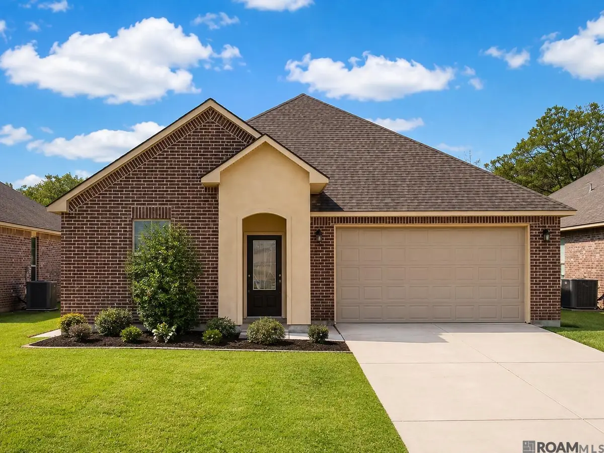 10626 Dodger Dr, Denham Springs, LA 70726 - #1