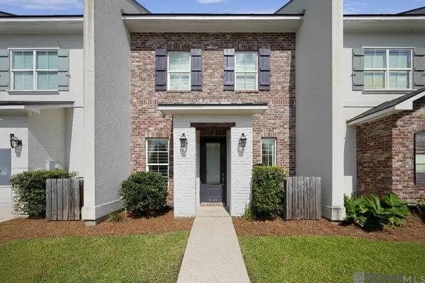5116 Myrtle Trail Dr, Baton Rouge, LA 70820