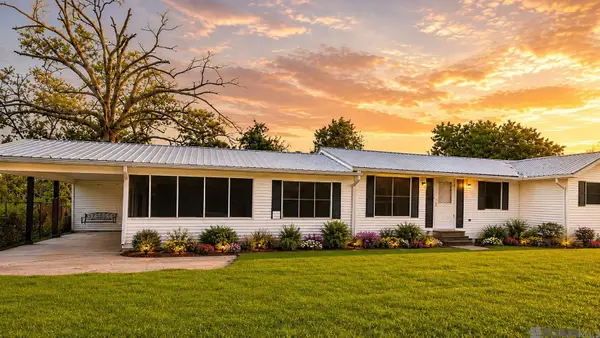 515 1/2 S 2nd St, Ponchatoula, LA 70454