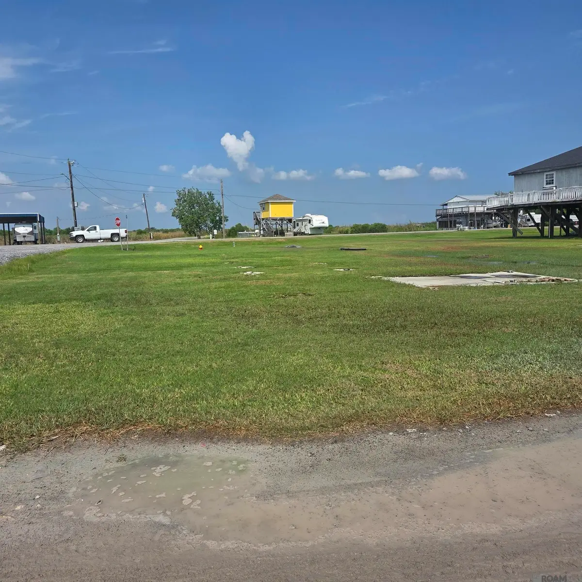 7240 Shoreline Dr, Chauvin, LA 70344 - #1