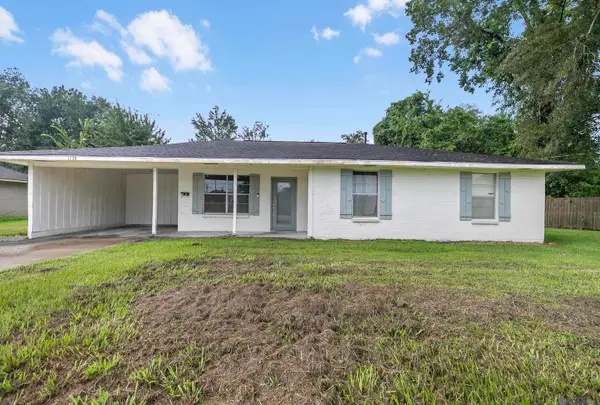 1128 Sinbad St, Baker, LA 70714