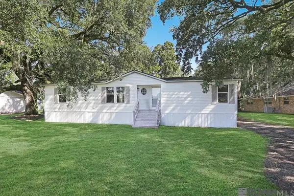 45254 La Hwy 429, St Amant, LA 70774