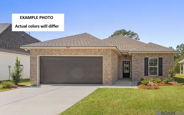 524 Westview Crossing Pkwy, Port Allen, LA 70767