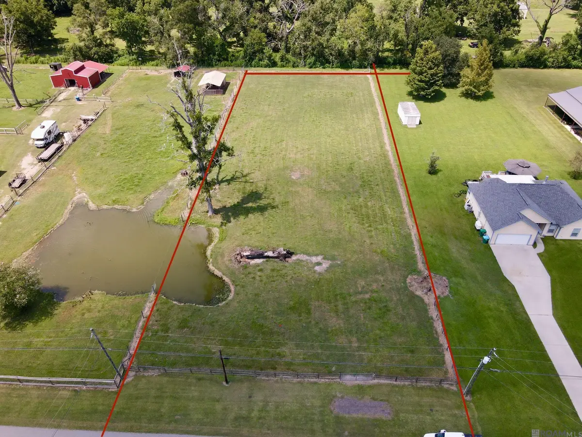 8856 Singleton Rd, Port Allen, LA 70767 - #1
