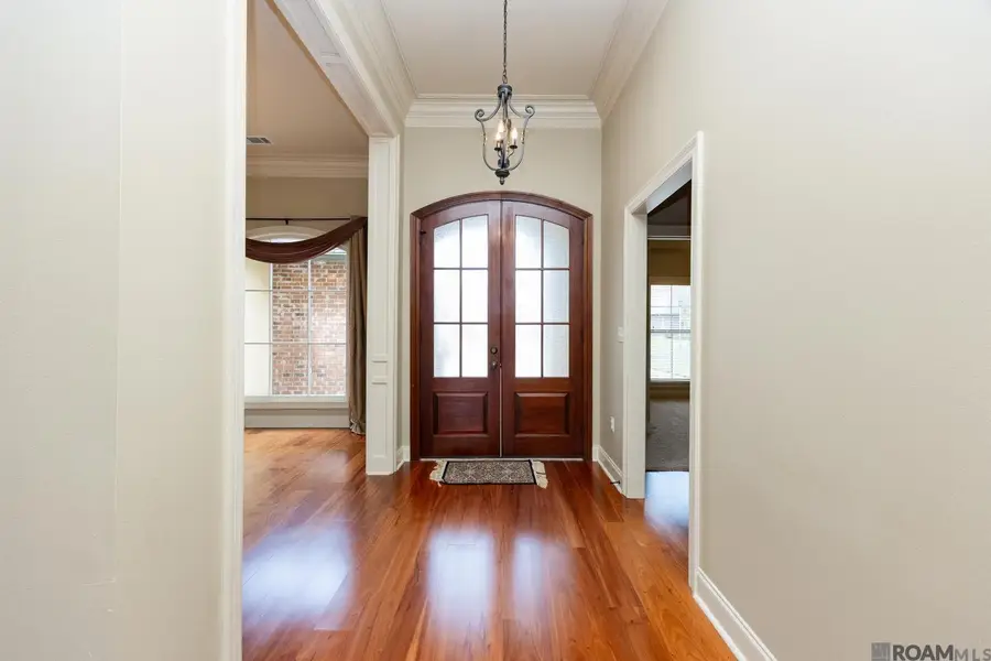 8905 Foxgate Dr, Baton Rouge, LA 70809 - #3