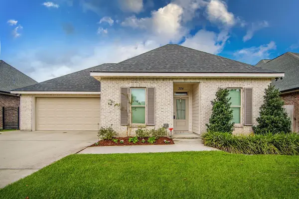 304 Sugar Ridge Drive, Houma, LA 70360