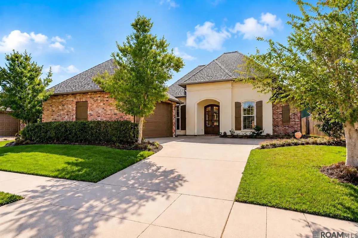 14628 Lake Town Dr, Baton Rouge, LA 70810 - #1