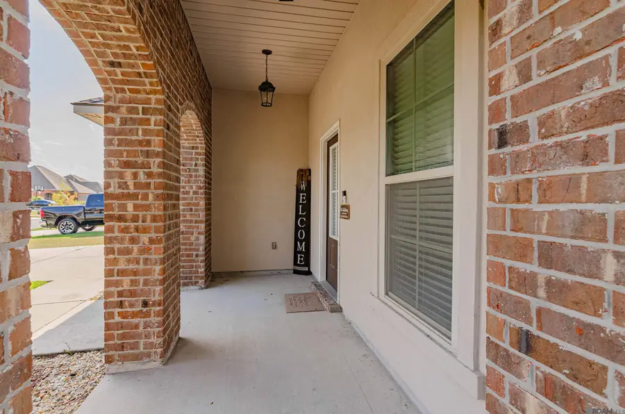 42520 Pebblestone Ave, Prairieville, LA 70769 - #2
