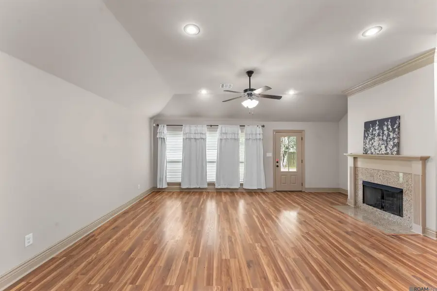 6707 Royal Oaks Ct, Zachary, LA 70791 - #3