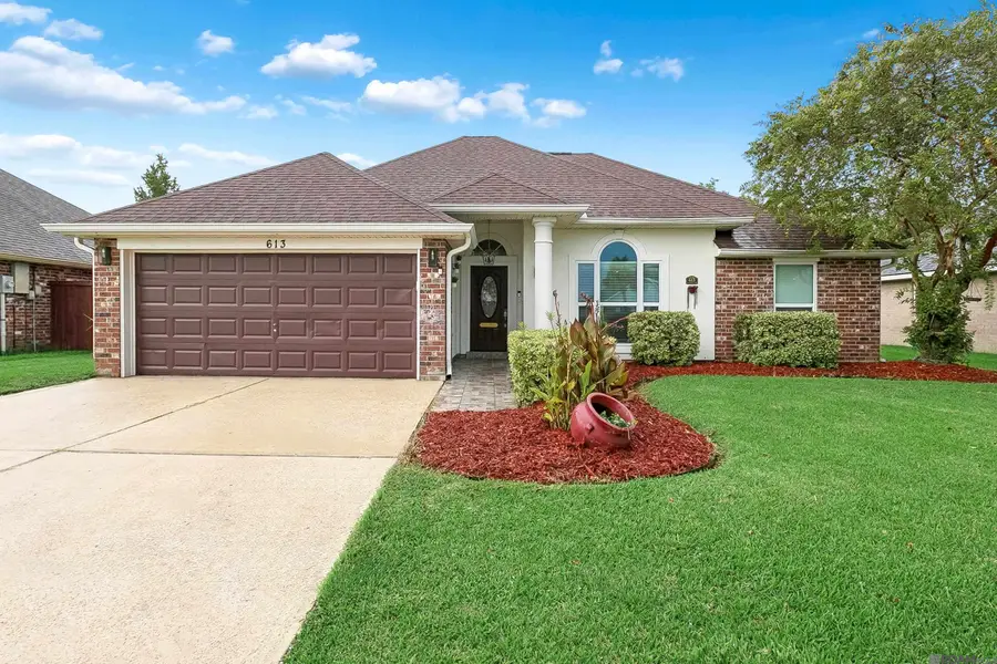 613 Foxwood Lane, Laplace, LA 70068 - #3