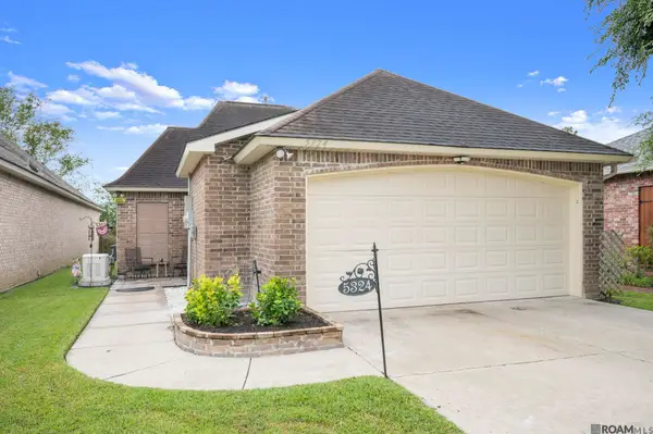 5324 Courtyard Dr, Gonzales, LA 70737