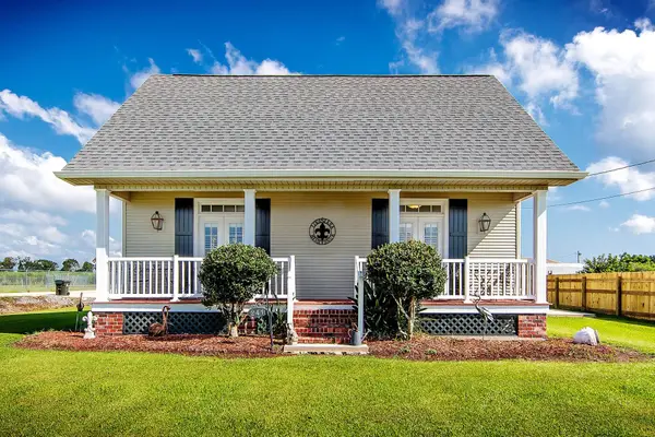 241 Horseshoe Rd, Schriever, LA 70395
