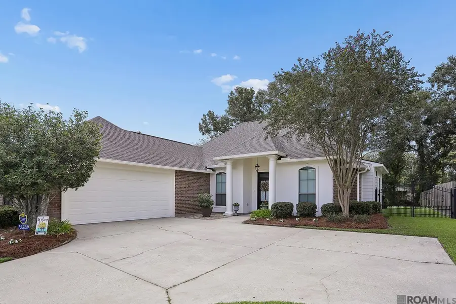 42249 Conifer Dr, Gonzales, LA 70737 - #2