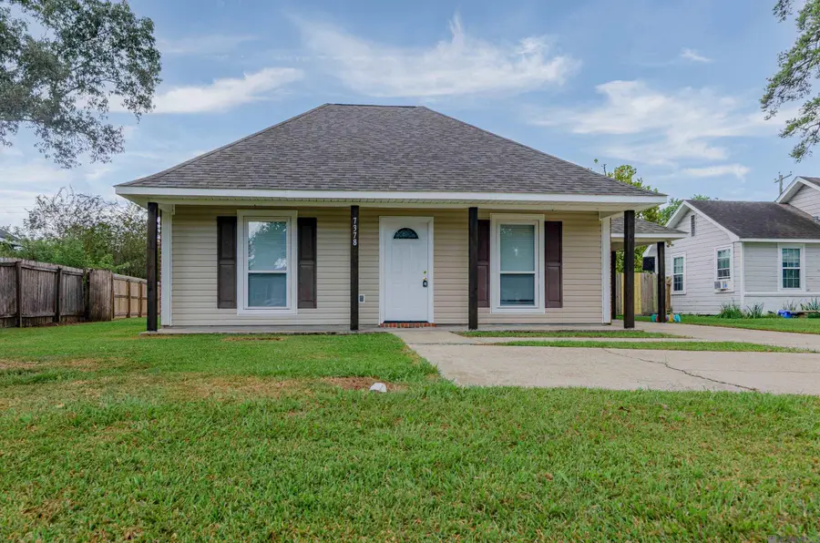 7378 Robinson Dr, Denham Springs, LA 70706 - #3