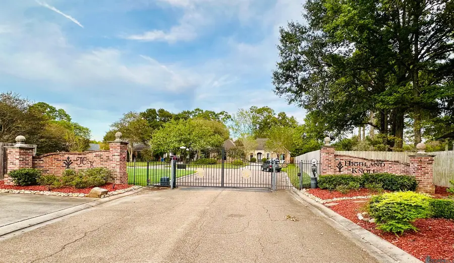 713 Highland Knoll Ct, Baton Rouge, LA 70810 - #2