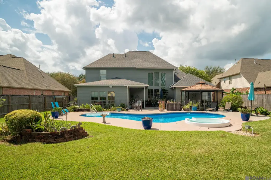 38168 Springwood Ave, Prairieville, LA 70769 - #2