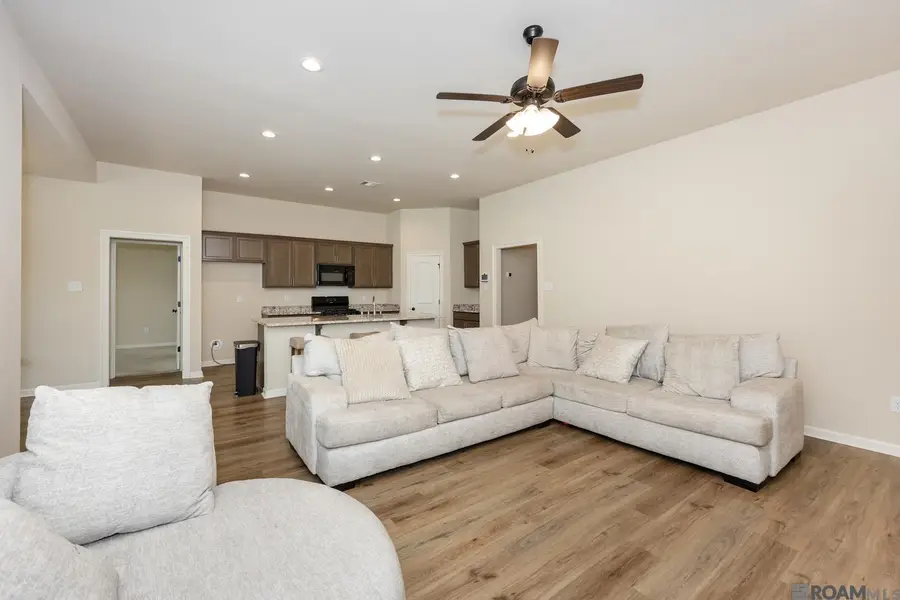 356 Bourgeois St, Brusly, LA 70719 - #2