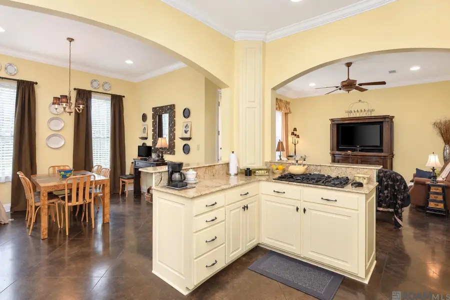 306 Pecan Ave, New Roads, LA 70760 - #2