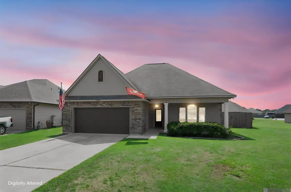 42408 Harborstone Ave, Prairieville, LA 70769 - #1
