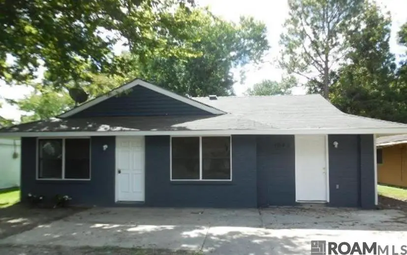 1041 Michigan Ave, Port Allen, LA 70767 - #1