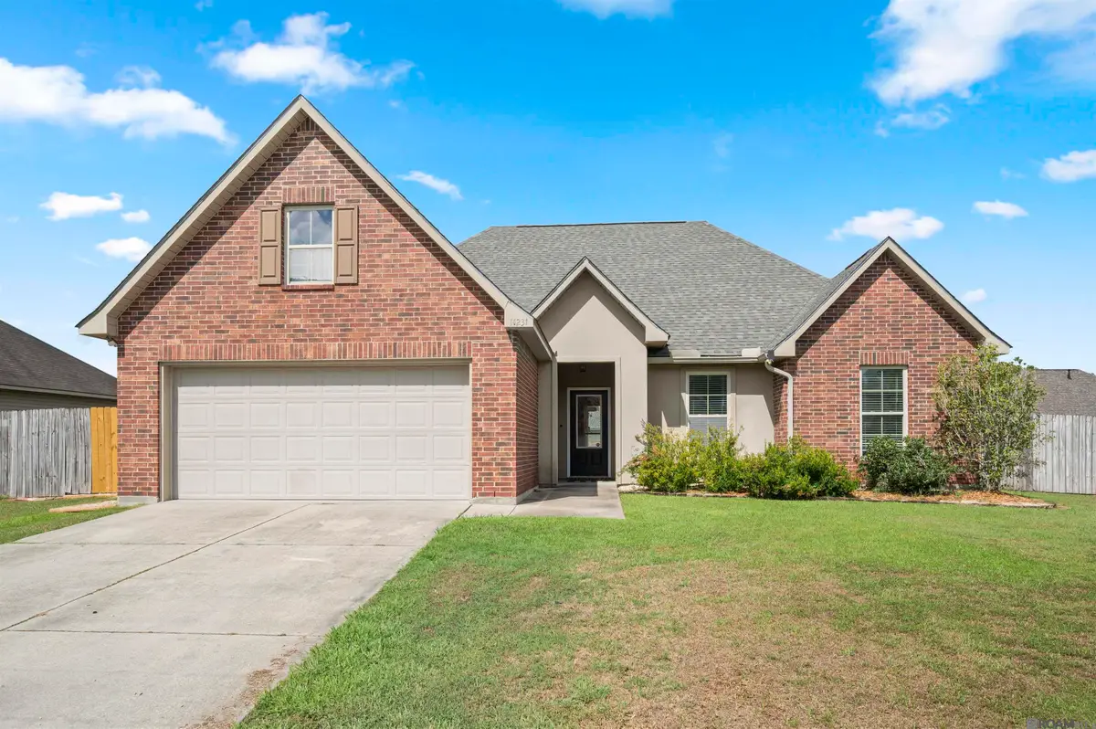 14231 Martinique Dr, Gonzales, LA 70737 - #1