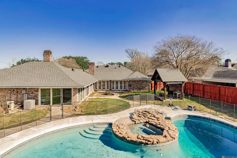 4204 Pine Park Dr, Baton Rouge, LA 70809 - #2