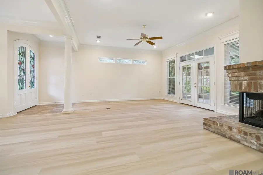 5839 Glen Cove Dr, Baton Rouge, LA 70809 - #2