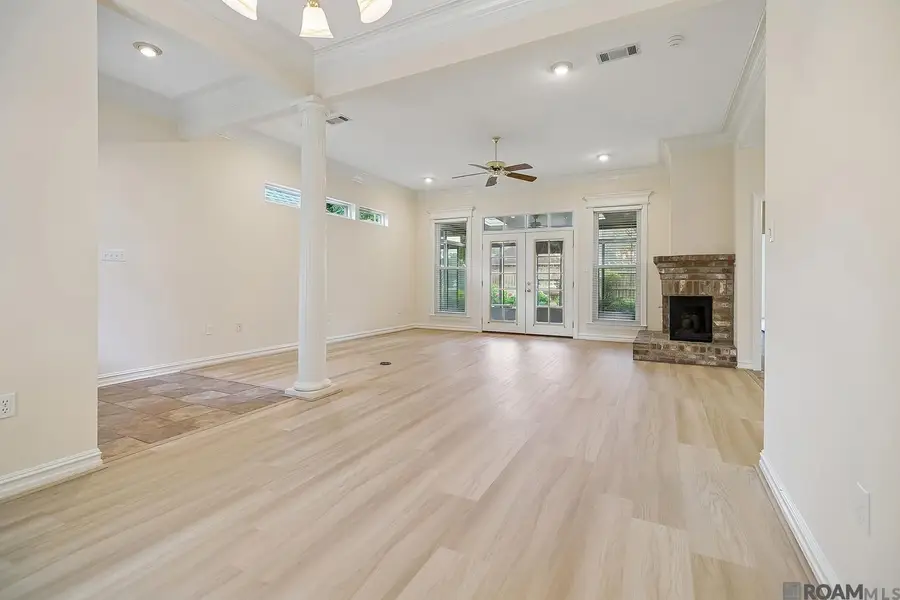 5839 Glen Cove Dr, Baton Rouge, LA 70809 - #3