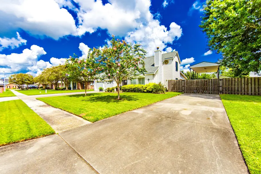 108 Cheyenne Dr, Houma, LA 70360 - #2