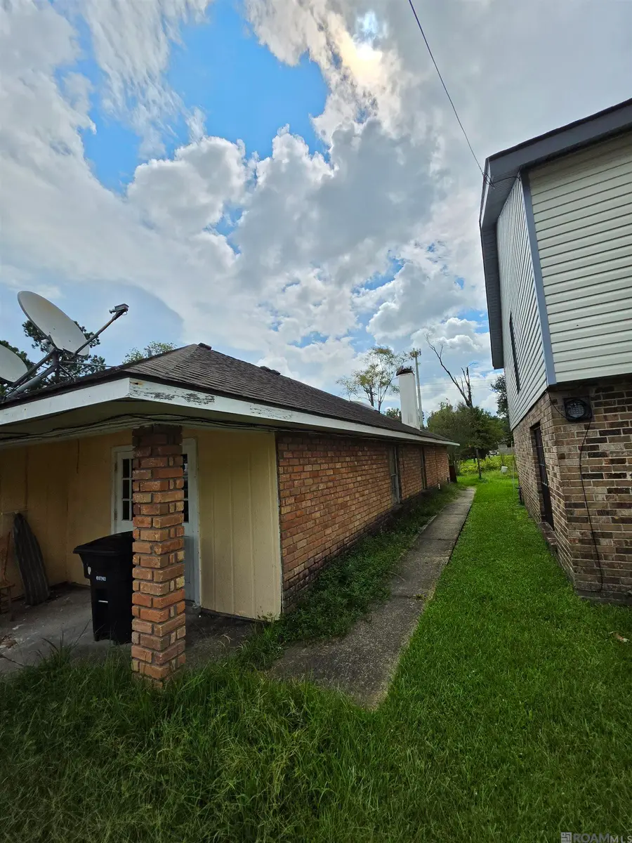 14015 Old Hammond Hwy, Baton Rouge, LA 70816 - #2