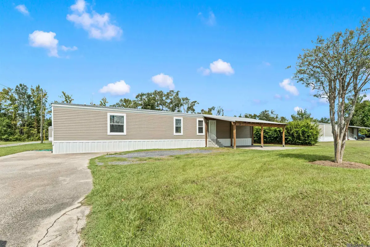 12507 Hebert Rd, Gonzales, LA 70737 - #1