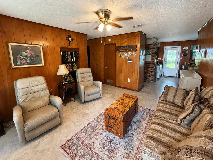 203 Hampton St, Houma, LA 70364 - #2